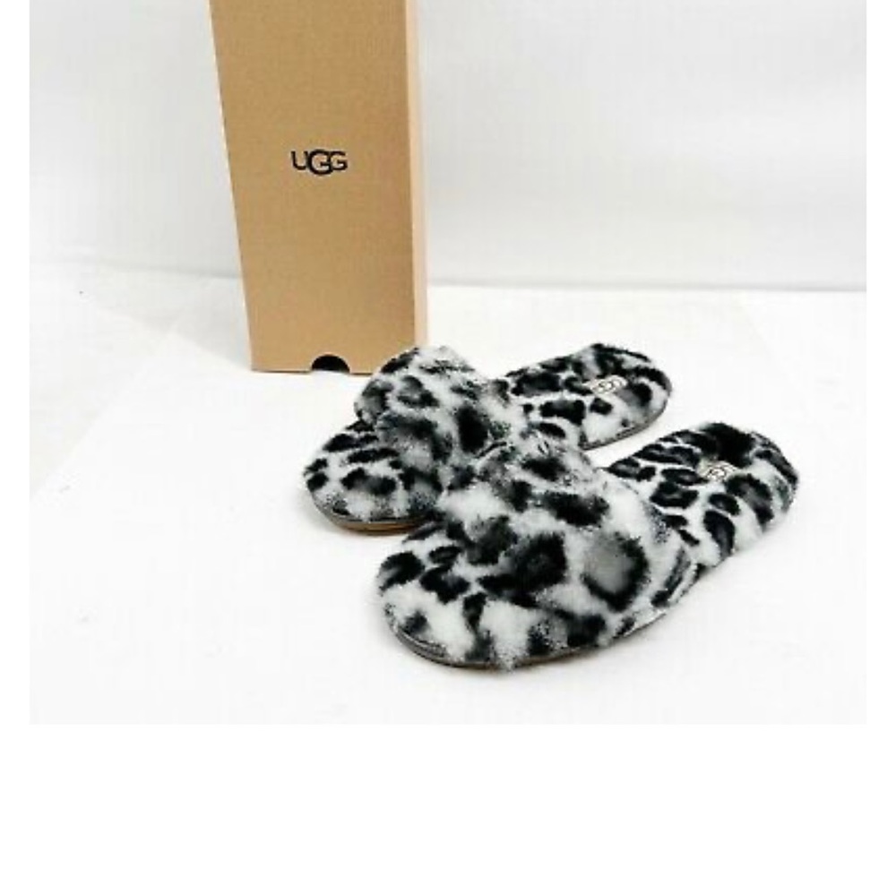 FLUFF SLIDE II LEOPARD NWT AND BOX